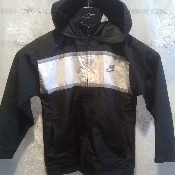 nike kids jacket